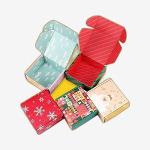 Custom Christmas Mailer Boxes