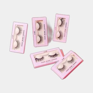Custom Eyelash Boxes