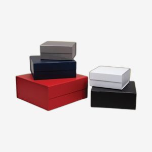 Custom Magnetic Closure Apparel Boxes