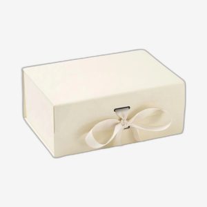 Ivory A5 Square Magnetic Boxes With Changeable Ribbon