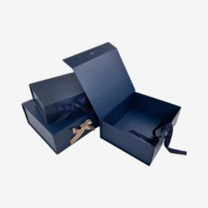 Navy Blue A6 Square Magnetic Boxes With Changeable Ribbon