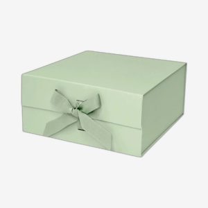 Sage Medium Square Magnetic Boxes With Changeable Ribbon
