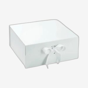 White A4 Deep Magnetic Boxes With Changeable Ribbon